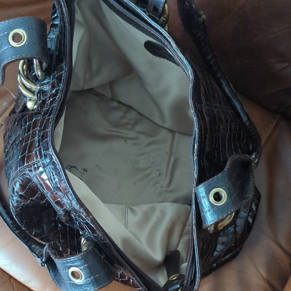 Stuart Weitzman Embossed Patent Leather Shoulder Bag - Picture 7 of 12